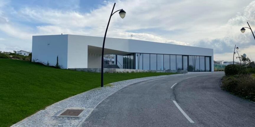 Club Building House Royal Óbidos